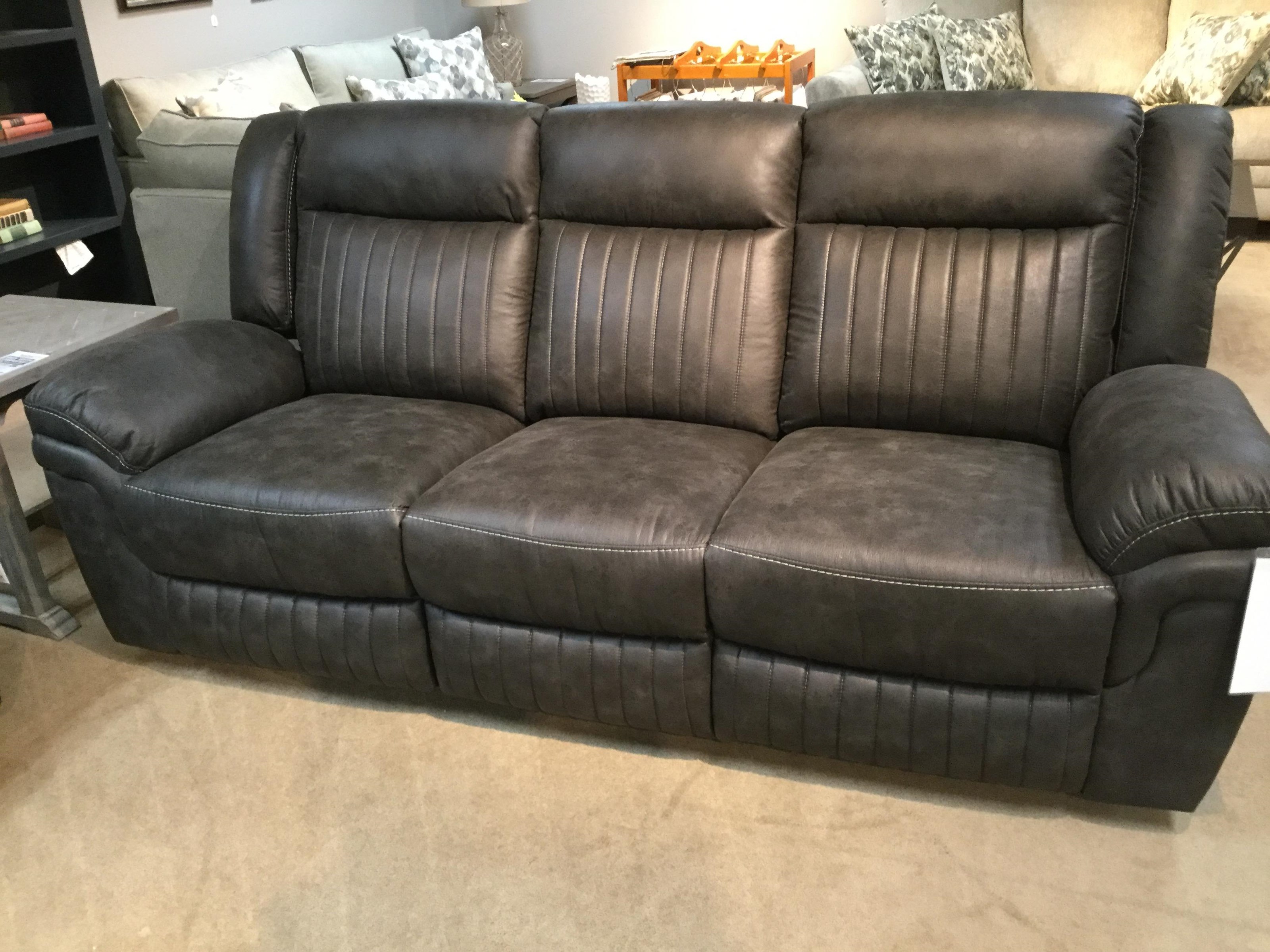 Cheers 70212 95883 Reclining Sofa VanDrie Home Furnishings Reclining Sofas
